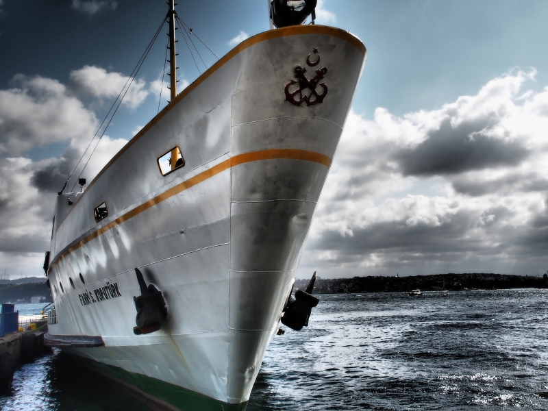 La quiebra de la naviera Hanjin deja millones de euros navegando a la deriva.
